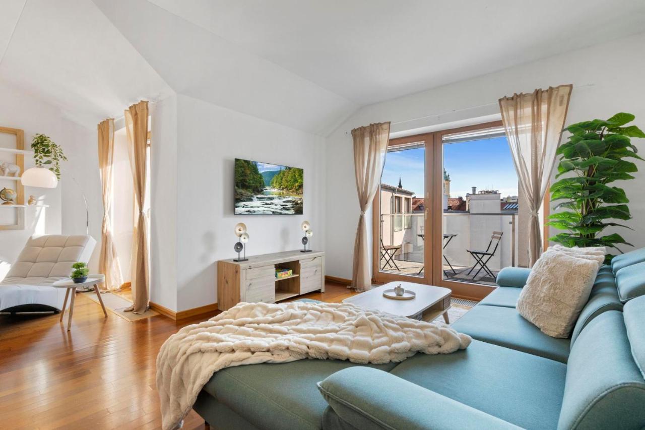 Urban Elegance Retreat Apartment Bratislava Exterior foto